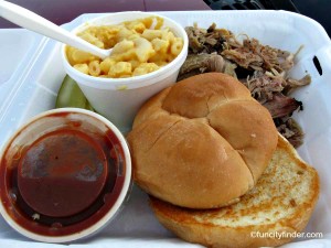 photo of pulled pork sandwich from Pit Stop Barbeque & Grill