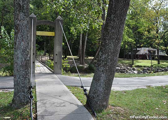Photograph of the Ellis Park foot bridge in Danville, Indiana