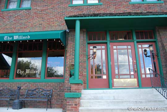 Photograph of the famous Willard Bar and Grill Restaurant entrance in downtown Franklin, Indiana