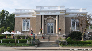 Exterior of the Greenfield Public Library in Greenfield, Indiana