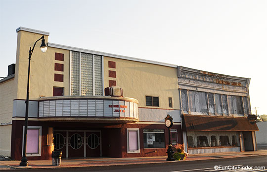 Photo of the H. J. Ricks Centre for the Arts in Greenfield, Indiana