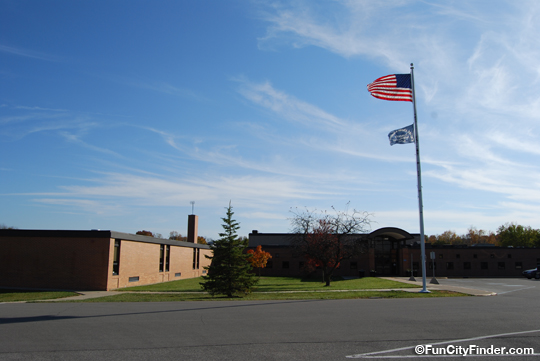 Photograph of the Indian Creek Elementary School in Lawrence, Indiana