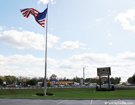Sign for Gray's Brothers Cafeteria in Mooresville, Indiana