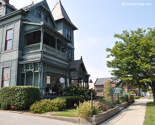 Victorian House shop near downtown Noblesville, Indiana